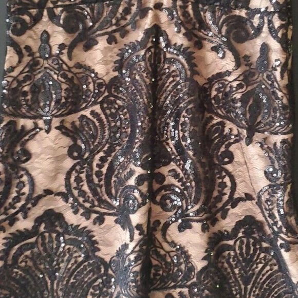 FREE PEOPLE Black Sequin Lace Top or Super Mini Nude Lining Spaghetti Strap Shim - Picture 3 of 13